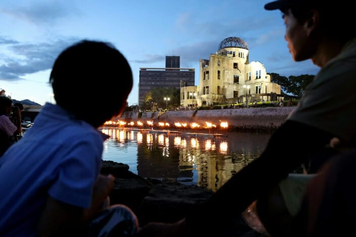 اليابان تصف التهديد النووي الروسي بأنه “غير مقبول” في ذكرى هيروشيما